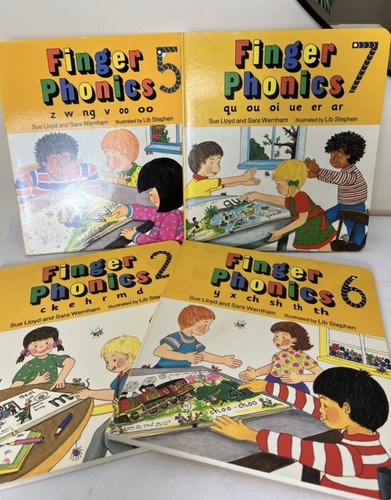 Finger phonics book bundle