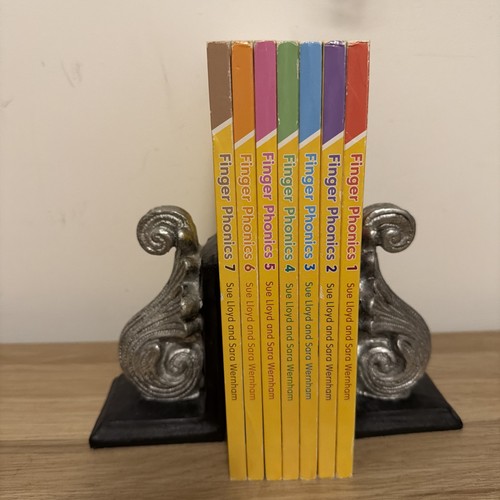 Finger phonics book bundle - phonics, 7